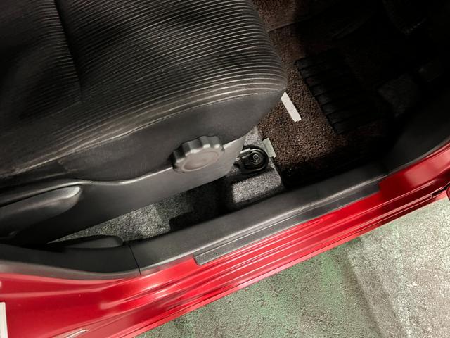 デイズルークスハイウェイスター　Ｘ　車検整備付／走行３０７３３キロ／ナビ１年保証距離無制限　走行距離３０７３３キロ　フルセグナビ　全周囲カメラ　ブルートゥース　純正マット　助手席エアバック　ＨＩＤヘッドランプ　アイドリングストップ　両側電動スライドドア（埼玉県）の中古車