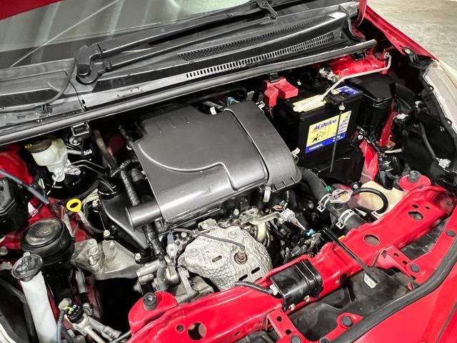 ヴィッツＦ　走行５２１３１キロ／ワンセグナビ／電動格納式ドアミラー１年保証距離無制限　走行距離５２１３１キロ　ワンセグナビ　バックカメラ　純正マット　助手席エアバッグ　電動格納式ドアミラー　キーレス（埼玉県）の中古車