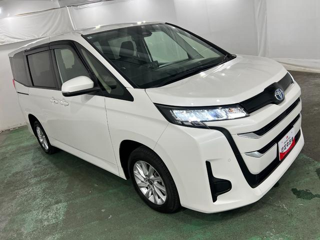 ノアハイブリッドＧ　走行１８３９０キロ／４ＷＤ／ナビ／Ｂカメラ一年保証・走行距離無制限　フルセグナビ　Ｂｌｕｅｔｏｏｔｈ　バックカメラ　ＥＴＣ　オートライト　ＬＥＤヘッドライト　両側電動スライドドア（埼玉県）の中古車