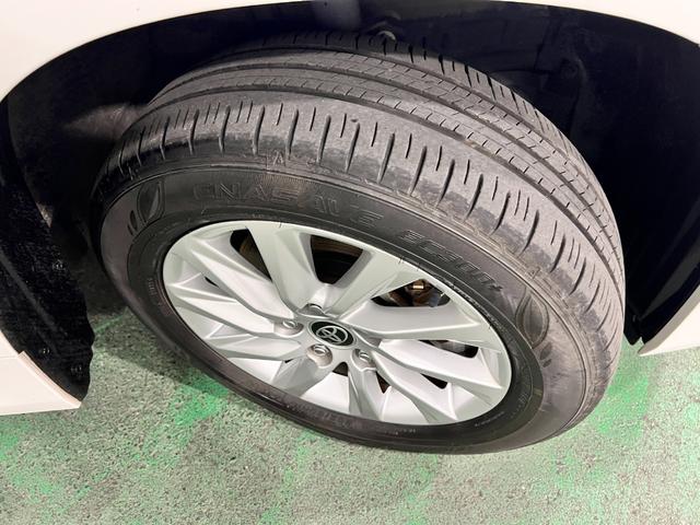 ノアハイブリッドＧ　走行１８３９０キロ／４ＷＤ／ナビ／Ｂカメラ一年保証・走行距離無制限　フルセグナビ　Ｂｌｕｅｔｏｏｔｈ　バックカメラ　ＥＴＣ　オートライト　ＬＥＤヘッドライト　両側電動スライドドア（埼玉県）の中古車