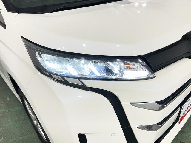 ノアハイブリッドＧ　走行１８３９０キロ／４ＷＤ／ナビ／Ｂカメラ一年保証・走行距離無制限　フルセグナビ　Ｂｌｕｅｔｏｏｔｈ　バックカメラ　ＥＴＣ　オートライト　ＬＥＤヘッドライト　両側電動スライドドア（埼玉県）の中古車