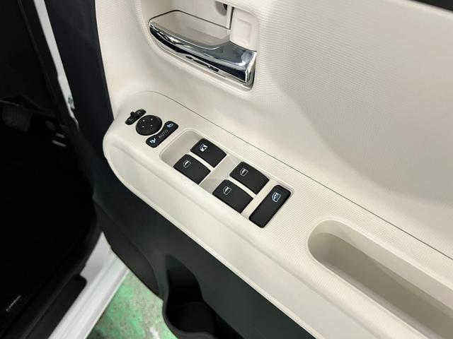 ムーヴキャンバスストライプスG 走行25426キロ/フルセグナビ/ドラレコ1年保証距離無制限 走行距離25426キロ フルセグナビ パノラマモニター ドラレコ 純正マット サイドエアバッグ LEDヘッドランプ アイドリングストップ シートヒーター 両側電動スライドドア(埼玉県)の中古車