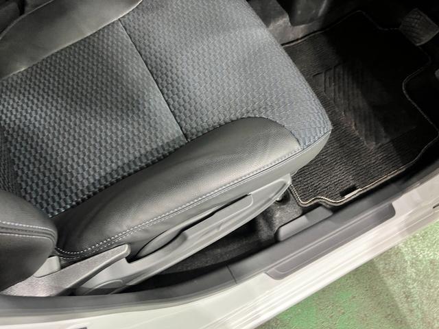 タントカスタムＲＳ　走行１２９８５キロ／ＬＥＤヘッドライト１年保証・走行距離無制限　サイドエアバック　クリアランスソナー　オートマチックハイビーム　オートライト　ＬＥＤヘッドライト　ベンチシート　シートヒーター　両側電動スライドドア（埼玉県）の中古車
