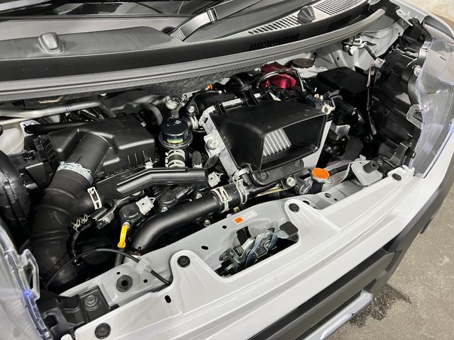 タントファンクロスターボリミテッド　走行７１９５キロ／２トーン白黒１年保証・走行距離無制限　サイドエアバック　クリアランスソナー　オートマチックハイビーム　オートライト　ＬＥＤヘッドライト　ベンチシート　シートヒーター　両側電動スライドドア（埼玉県）の中古車