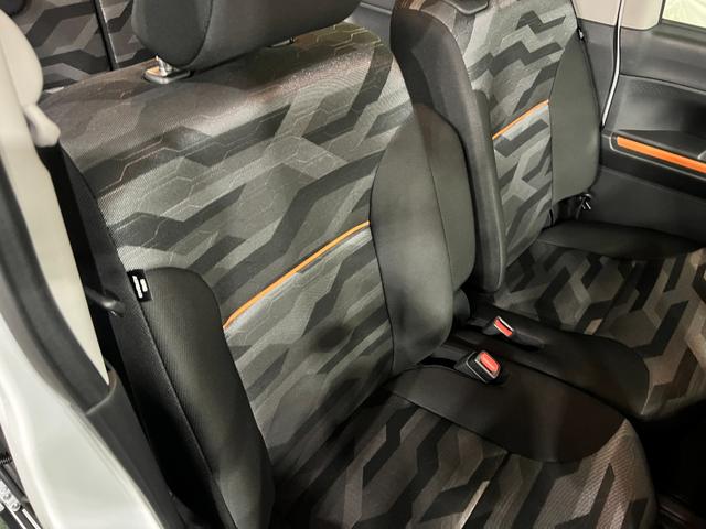 タントファンクロスターボリミテッド　走行７１９５キロ／２トーン白黒１年保証・走行距離無制限　サイドエアバック　クリアランスソナー　オートマチックハイビーム　オートライト　ＬＥＤヘッドライト　ベンチシート　シートヒーター　両側電動スライドドア（埼玉県）の中古車