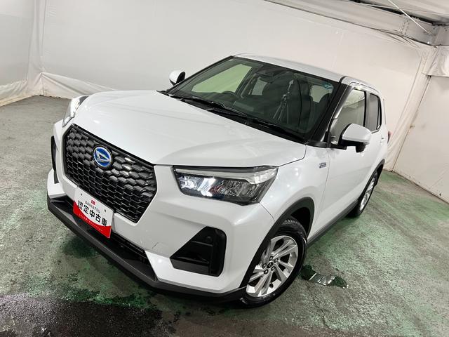ロッキーＸ　ＨＥＶ　走行２５６３キロ／ＬＥＤヘッドランプ／マット１年保証距離無制限　走行距離２５６３キロ　純正マット　サイドエアバッグ　ＬＥＤヘッドランプ　電動パーキングブレーキ　オート格納式ドアミラー（埼玉県）の中古車