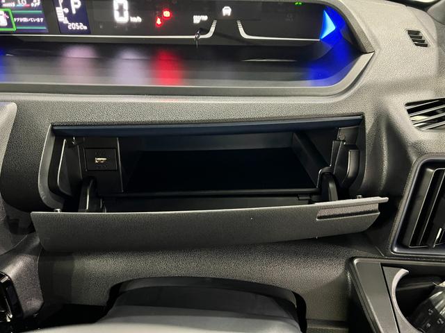 タントカスタムＲＳリミテッド　走行２０５２キロ／ＬＥＤヘッドランプ１年保証距離無制限　走行距離２０５２キロ　純正マット　サイドエアバッグ　ＬＥＤヘッドランプ　アイドリングストップ　シートヒーター　両側電動スライドドア　オート格納式ドアミラー（埼玉県）の中古車