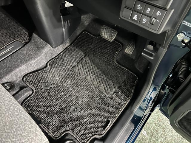 タントＸリミテッド　走行４４２５キロ／両側電動スライドドア１年保証・走行距離無制限　サイドエアバック　クリアランスソナー　オートマチックハイビーム　オートライト　ＬＥＤヘッドライト　ベンチシート　シートヒーター　両側電動スライドドア（埼玉県）の中古車