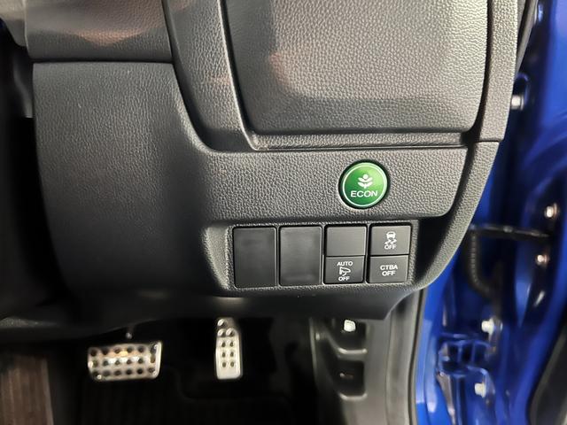 フィット１３Ｇ・Ｓパッケージ　走行７２７０３キロ／ナビ／バックカメラ一年保証・走行距離無制限　ワンセグナビ　Ｂｌｕｅｔｏｏｔｈ　バックカメラ　ＥＴＣ　オートライト　ＬＥＤヘッドライト　サイドエアバック（埼玉県）の中古車