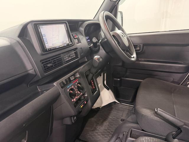 ハイゼットカーゴDX 走行43388キロ/車検整備付/ナビ/バックカメラ一年保証・走行距離無制限 ワンセグナビ バックカメラ ドラレコ クリアランスソナー オートライト アイドリングストップ(埼玉県)の中古車