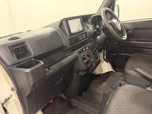 ハイゼットカーゴDX 走行43388キロ/車検整備付/ナビ/バックカメラ一年保証・走行距離無制限 ワンセグナビ バックカメラ ドラレコ クリアランスソナー オートライト アイドリングストップ(埼玉県)の中古車