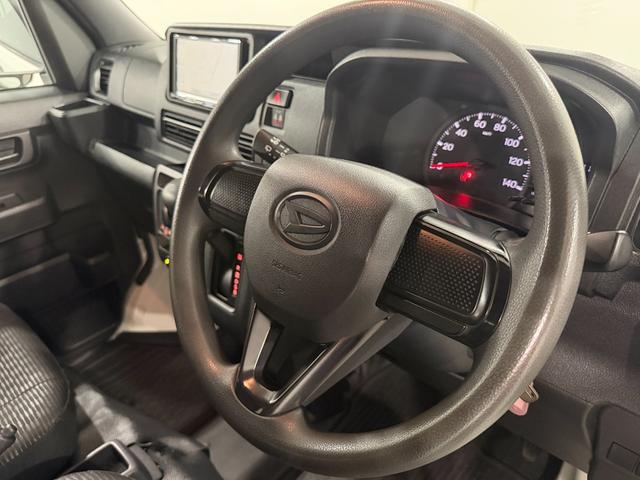 ハイゼットカーゴDX 走行43388キロ/車検整備付/ナビ/バックカメラ一年保証・走行距離無制限 ワンセグナビ バックカメラ ドラレコ クリアランスソナー オートライト アイドリングストップ(埼玉県)の中古車