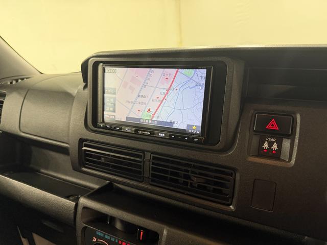 ハイゼットカーゴDX 走行43388キロ/車検整備付/ナビ/バックカメラ一年保証・走行距離無制限 ワンセグナビ バックカメラ ドラレコ クリアランスソナー オートライト アイドリングストップ(埼玉県)の中古車
