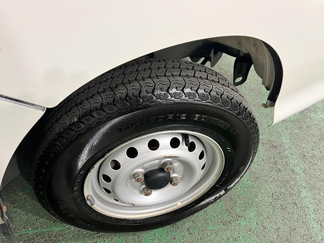 ハイゼットトラックスペシャル　農用パック　走行３５５７７キロ／４ＷＤ／５速ＭＴ一年保証・走行距離無制限　助手席エアバック　純正カーペットマット　キズ　凹み　シート破れ　４ＷＤ　５速マニュアル　ＡＭＦＭラジオ（埼玉県）の中古車
