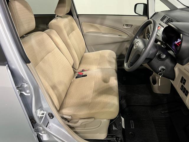 ムーヴＬ　ＳＡ　走行１０７８３８キロ／４ＷＤ／ルーフ色あせ一年保証・走行距離無制限　４ＷＤ　助手席エアバック　純正カーペットマット　アイドリングストップ　ベンチシート　キーレス　ＣＤチューナー（埼玉県）の中古車