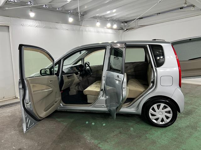 ムーヴＬ　ＳＡ　走行１０７８３８キロ／４ＷＤ／ルーフ色あせ一年保証・走行距離無制限　４ＷＤ　助手席エアバック　純正カーペットマット　アイドリングストップ　ベンチシート　キーレス　ＣＤチューナー（埼玉県）の中古車