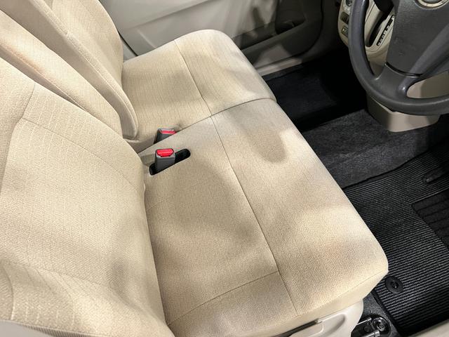 ムーヴＬ　ＳＡ　走行１０７８３８キロ／４ＷＤ／ルーフ色あせ一年保証・走行距離無制限　４ＷＤ　助手席エアバック　純正カーペットマット　アイドリングストップ　ベンチシート　キーレス　ＣＤチューナー（埼玉県）の中古車