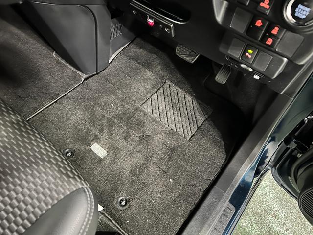 トールカスタムＧ　ターボ　車検整備付／走行２４２１９キロ／９型ナビ１年保証距離無制限　走行距離２４２１９キロ　純正フルセグナビ　バックカメラ　ドラレコ　純正マット　ＬＥＤヘッドランプ　アイドリングストップ　両側電動スライドドア　オート格納式ドアミラー　キーフリー（埼玉県）の中古車