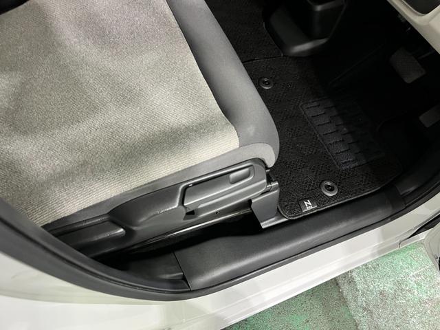 N−BOXベースグレード 走行21008キロ/フルセグナビ/ドラレコ1年保証距離無制限 走行距離21008キロ フルセグナビ バックカメラ 前後ドラレコ 純正マット サイドエアバッグ LEDヘッドランプ アイドリングストップ シートヒーター 両側電動スライドドア(埼玉県)の中古車