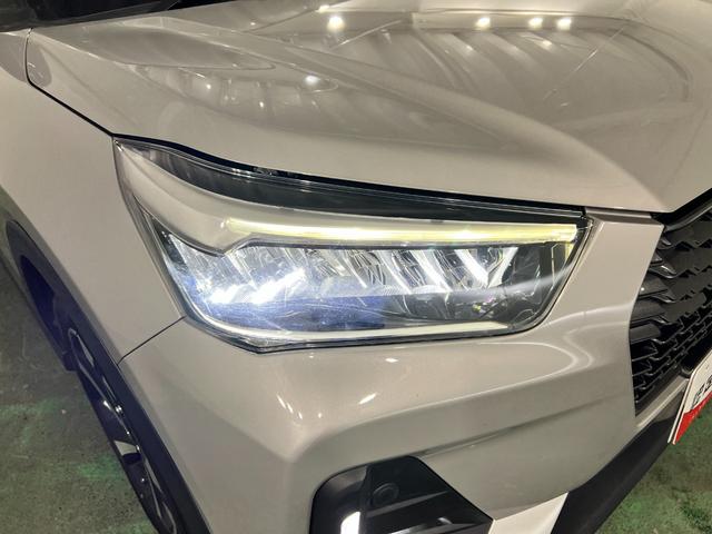 ロッキープレミアムG HEV 走行71166キロ/ナビ/全周囲カメラ一年保証・走行距離無制限 フルセグナビ Bluetooth 全周囲カメラ ドラレコ ETC クリアランスソナー オートライト LEDヘッドライト シートヒーター(埼玉県)の中古車