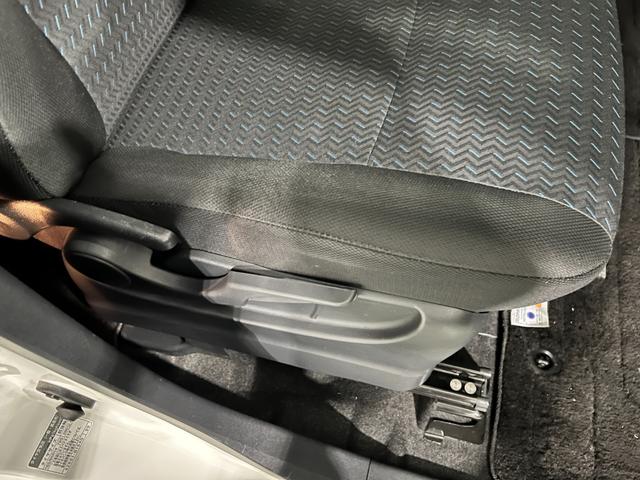 トールカスタムG 走行22686キロ/ナビ/全周囲カメラ/ドラレコ一年保証・走行距離無制限 フルセグナビ Bluetooth 全周囲カメラ ドラレコ 後席モニター ETC クリアランスソナー オートライト LEDヘッドライト 両側電動スライドドア(埼玉県)の中古車