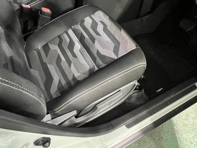 タフトＧターボ　ダーククロムベンチャー　走行５５３１キロ／ＥＴＣ一年保証・走行距離無制限　ディスプレイオーディオ　バックカメラ　ＥＴＣ　クリアランスソナー　オートライト　ＬＥＤヘッドライト　シートヒーター　純正マット（埼玉県）の中古車