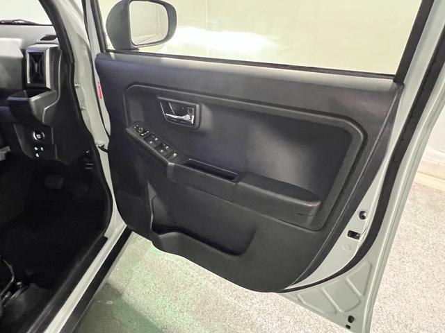 タフトＧターボ　ダーククロムベンチャー　走行５５３１キロ／ＥＴＣ一年保証・走行距離無制限　ディスプレイオーディオ　バックカメラ　ＥＴＣ　クリアランスソナー　オートライト　ＬＥＤヘッドライト　シートヒーター　純正マット（埼玉県）の中古車