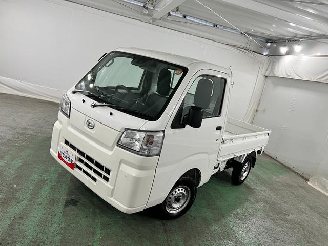 ハイゼットトラックスタンダード 走行1690キロ/オートライト/純正マット1年保証距離無制限 走行距離1690キロ 純正フロアマット 助手席エアバック クリアランスソナー オートライト アイドリングストップ(埼玉県)の中古車