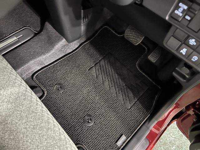 タントX 走行22キロ/展示試乗車/クリアランスソナー1年保証・走行距離無制限 サイドエアバック クリアランスソナー オートマチックハイビーム オートライト LEDヘッドライト ベンチシート シートヒーター 片側電動スライドドア(埼玉県)の中古車