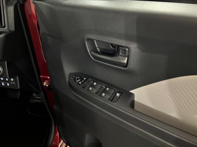タントX 走行22キロ/展示試乗車/クリアランスソナー1年保証・走行距離無制限 サイドエアバック クリアランスソナー オートマチックハイビーム オートライト LEDヘッドライト ベンチシート シートヒーター 片側電動スライドドア(埼玉県)の中古車