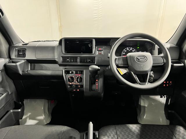 ハイゼットカーゴＤＸ　走行１２７５キロ／オートライト／純正フロアマット１年保証距離無制限　走行距離１２７５キロ　純正フロアマット　助手席エアバック　クリアランスソナー　オートライト　アイドリングストップ（埼玉県）の中古車