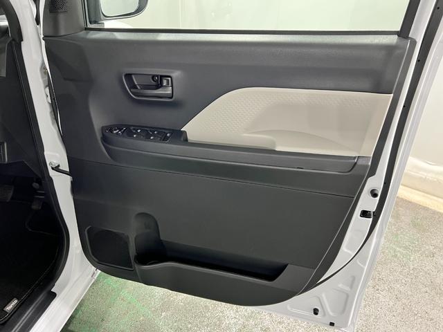 タントXリミテッド 走行2115キロ/展示・試乗車/純正マット1年保証・走行距離無制限 サイドエアバック クリアランスソナー オートマチックハイビーム オートライト LEDヘッドライト ベンチシート シートヒーター 両側電動スライドドア(埼玉県)の中古車