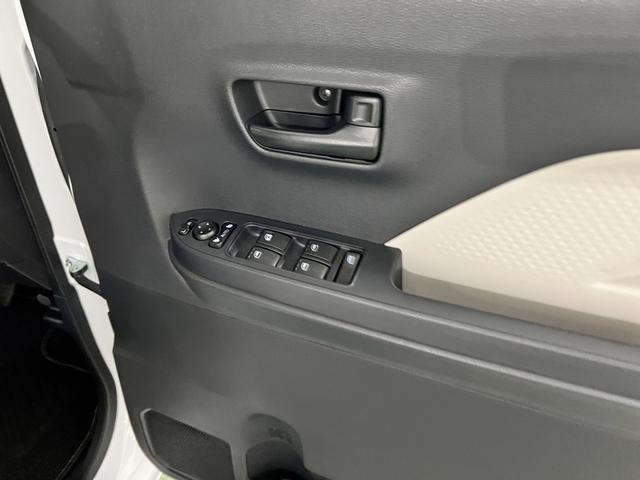 タントXリミテッド 走行2115キロ/展示・試乗車/純正マット1年保証・走行距離無制限 サイドエアバック クリアランスソナー オートマチックハイビーム オートライト LEDヘッドライト ベンチシート シートヒーター 両側電動スライドドア(埼玉県)の中古車