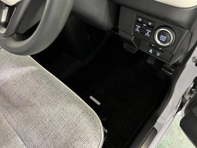 ムーヴキャンバスストライプスGターボ 車検整備付/走行20426キロ/ナビ1年保証距離無制限 走行距離20426キロ 純正フルセグナビ バックカメラ ドラレコ 純正マット サイドエアバッグ LEDヘッドランプ アイドリングストップ シートヒーター 両側電動スライドドア(埼玉県)の中古車