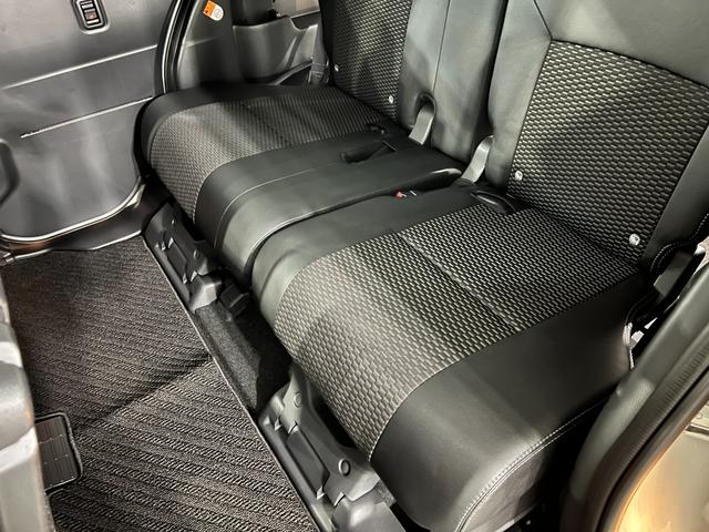 トールカスタムG ターボ 走行8298キロ/ディスプレイオーディオ1年保証距離無制限 走行距離8298キロ 純正ディスプレイオーディオ パノラマモニター ブルートゥース 純正マット LEDヘッドランプ アイドリングストップ シートヒーター 両側電動スライドドア(埼玉県)の中古車