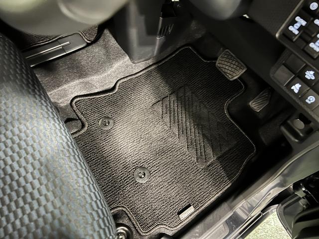 タントカスタムRSリミテッド 走行6505キロ/展示/試乗車1年保証・走行距離無制限 サイドエアバック クリアランスソナー オートマチックハイビーム オートライト LEDヘッドライト ベンチシート シートヒーター 両側電動スライドドア(埼玉県)の中古車