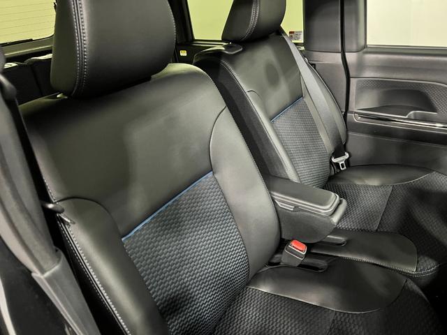 タントカスタムRSリミテッド 走行6505キロ/展示/試乗車1年保証・走行距離無制限 サイドエアバック クリアランスソナー オートマチックハイビーム オートライト LEDヘッドライト ベンチシート シートヒーター 両側電動スライドドア(埼玉県)の中古車