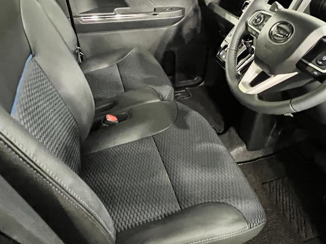 タントカスタムＲＳリミテッド　走行３０５９キロ／展示／試乗車１年保証・走行距離無制限　サイドエアバック　クリアランスソナー　オートマチックハイビーム　オートライト　ＬＥＤヘッドライト　ベンチシート　シートヒーター　両側電動スライドドア（埼玉県）の中古車