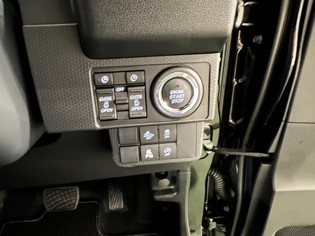タントカスタムＲＳリミテッド　走行３０５９キロ／展示／試乗車１年保証・走行距離無制限　サイドエアバック　クリアランスソナー　オートマチックハイビーム　オートライト　ＬＥＤヘッドライト　ベンチシート　シートヒーター　両側電動スライドドア（埼玉県）の中古車