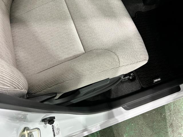 ムーヴX走行1658キロ/展示試乗車/片側電動スライドドア1年保証・走行距離無制限 サイドエアバック クリアランスソナー オートマチックハイビーム オートライト LEDヘッドライト ベンチシート 片側電動スライドドア(埼玉県)の中古車