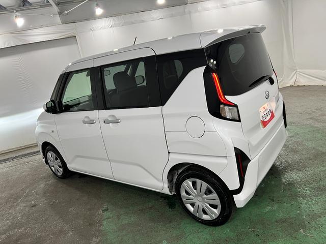 ムーヴX走行1658キロ/展示試乗車/片側電動スライドドア1年保証・走行距離無制限 サイドエアバック クリアランスソナー オートマチックハイビーム オートライト LEDヘッドライト ベンチシート 片側電動スライドドア(埼玉県)の中古車