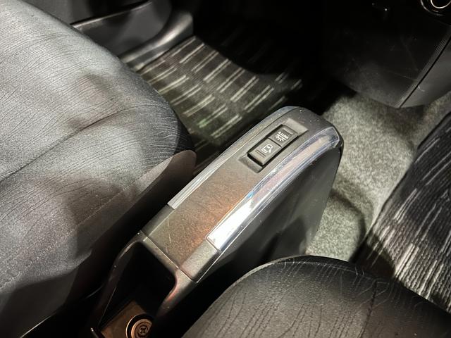 タントエグゼカスタムＧ　走行５６０８６キロ／ＨＩＤヘッドランプ１年保証距離無制限　走行距離５６０８６キロ　ＣＤオーディオ　純正マット　助手席エアバッグ　ＨＩＤヘッドランプ　アイドリングストップ（埼玉県）の中古車