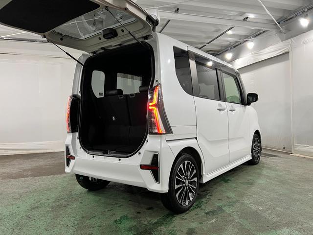 タントカスタムＲＳ　タバコ臭／走行８８１４２キロ／純正９インチナビ１年保証距離無制限　走行距離８８１４２キロ　純正フルセグナビ　バックカメラ　純正マット　サイドエアバッグ　ＬＥＤヘッドランプ　アイドリングストップ　両側電動スライドドア　オート格納式ドアミラー（埼玉県）の中古車
