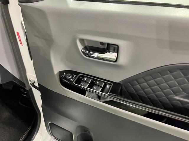 タントカスタムＲＳ　タバコ臭／走行８８１４２キロ／純正９インチナビ１年保証距離無制限　走行距離８８１４２キロ　純正フルセグナビ　バックカメラ　純正マット　サイドエアバッグ　ＬＥＤヘッドランプ　アイドリングストップ　両側電動スライドドア　オート格納式ドアミラー（埼玉県）の中古車