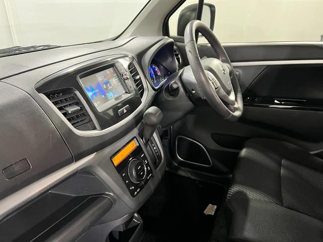 ワゴンR20周年記念車 車検整備付/走行99493キロ/ワンセグナビ1年保証距離無制限 走行距離99493キロ ワンセグナビ バックカメラ 純正マット オートライト HIDヘッドランプ アイドリングストップ シートヒーター(埼玉県)の中古車
