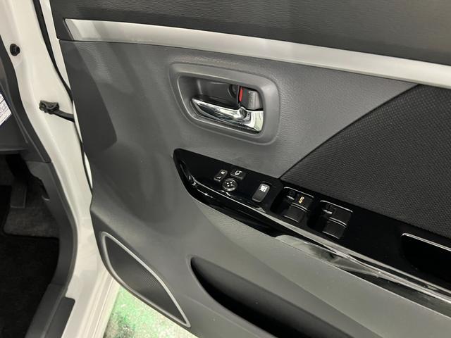 ワゴンR20周年記念車 車検整備付/走行99493キロ/ワンセグナビ1年保証距離無制限 走行距離99493キロ ワンセグナビ バックカメラ 純正マット オートライト HIDヘッドランプ アイドリングストップ シートヒーター(埼玉県)の中古車