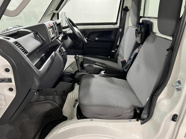 ハイゼットトラックEXT 4WD/車検整備付/走行1933キロ/CDチューナー1年保証距離無制限 走行距離1933キロ 4WD 車検整備付 CDチューナー 純正フロアマット 荷台作業灯 マニュアルエアコン(埼玉県)の中古車