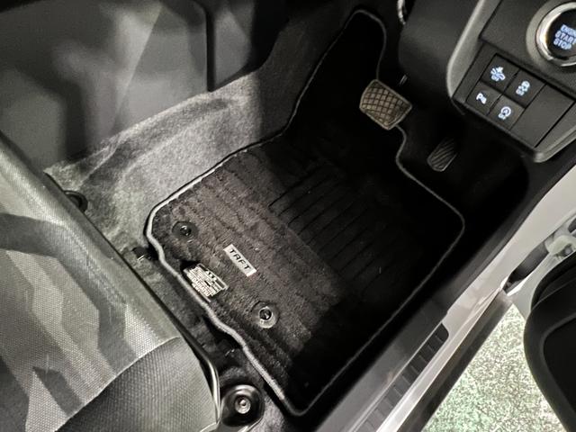 タフトGターボ クロムベンチャー 4WD/走行16675キロ/ナビ1年保証距離無制限 走行距離16675キロ 純正フルセグナビ バックカメラ ドラレコ 純正マット サイドエアバッグ LEDヘッドランプ アイドリングストップ シートヒーター(埼玉県)の中古車
