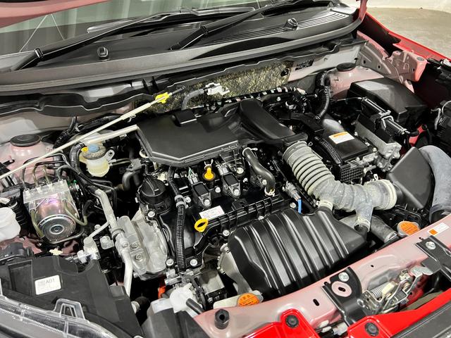 ロッキープレミアムG HEV 走行12455キロ/純正ナビ/ドラレコ1年保証距離無制限 走行距離12455キロ 純正フルセグナビ バックカメラ ドラレコ 純正マット サイドエアバッグ LEDヘッドランプ シートヒーター オート格納式ドアミラー 電動パーキングブレーキ(埼玉県)の中古車