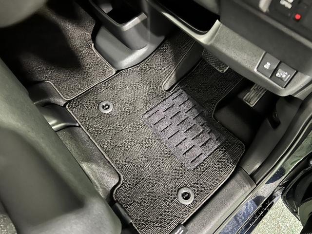 N−BOXカスタムベースグレード 走行7852キロ/ディスプレイOD/ドラレコ一年保証・走行距離無制限 ディスプレイオーディオ Bluetooth バックカメラ ドラレコ ETC クリアランスソナー オートライト LEDヘッドライト 片側電動スライドドア(埼玉県)の中古車